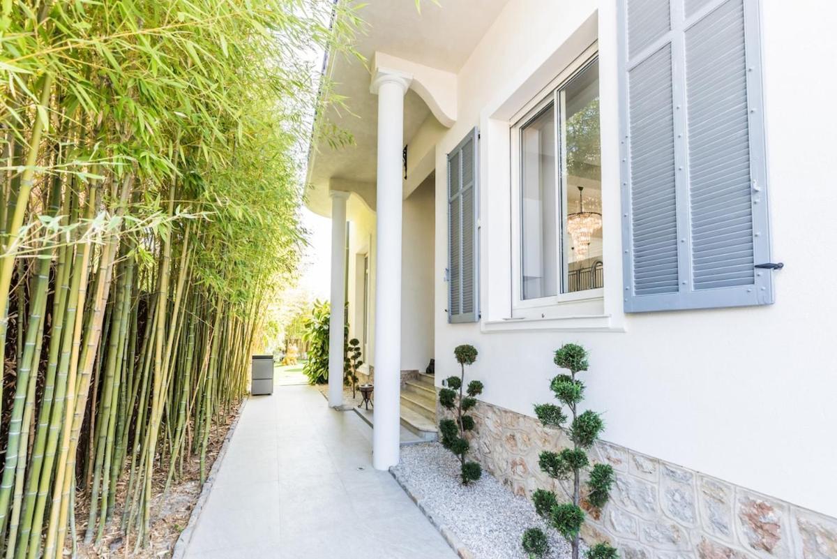 220m2 - Pool Villa, 4 Bedrooms, Hot Tub Villa Cannes