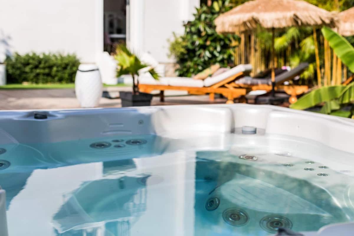 220m2 - Pool Villa, 4 Bedrooms, Hot Tub