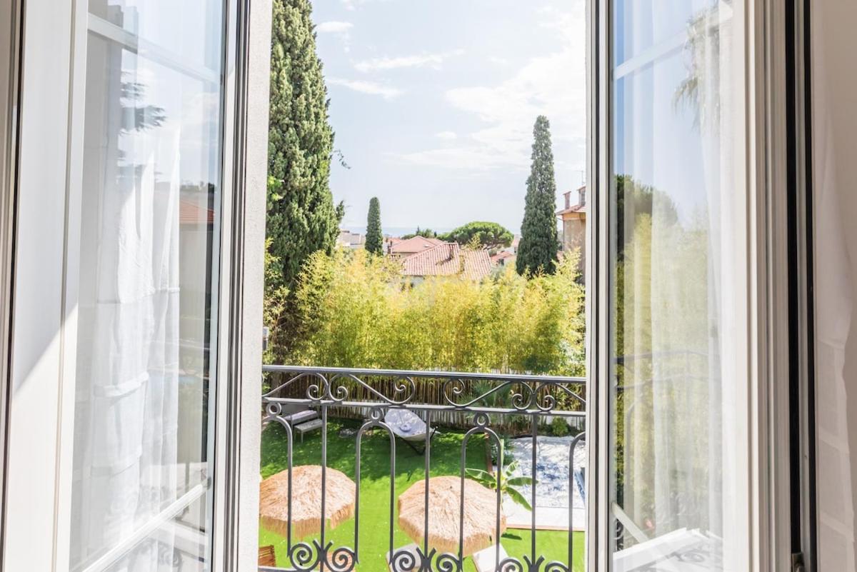 220m2 - Pool Villa, 4 Bedrooms, Hot Tub Villa Cannes